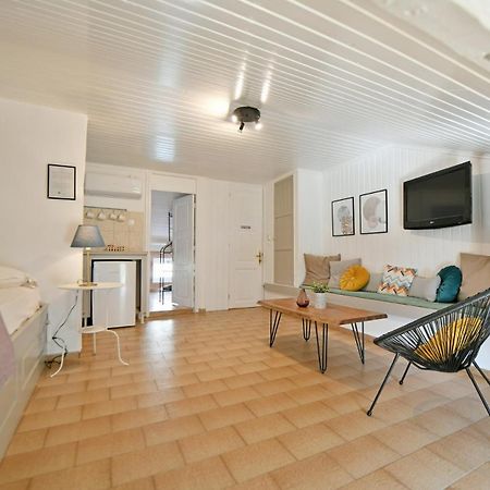 Athina Guesthouse Hydra  Exterior foto