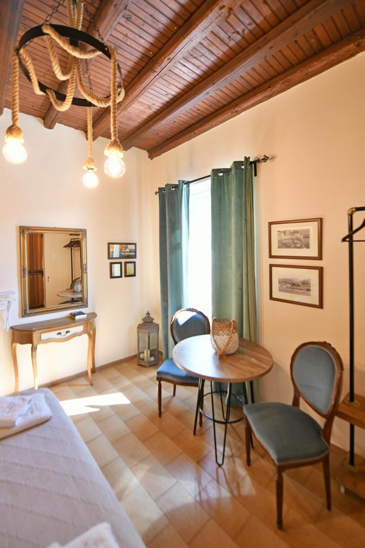 Athina Guesthouse Hydra  Exterior foto